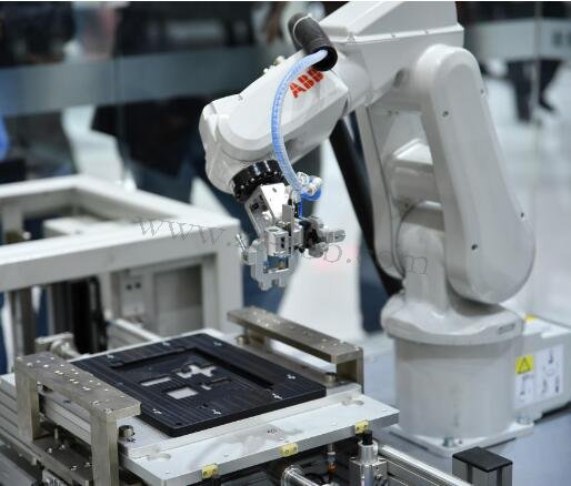 ABB機(jī)器人維修的高級(jí)指令及分析